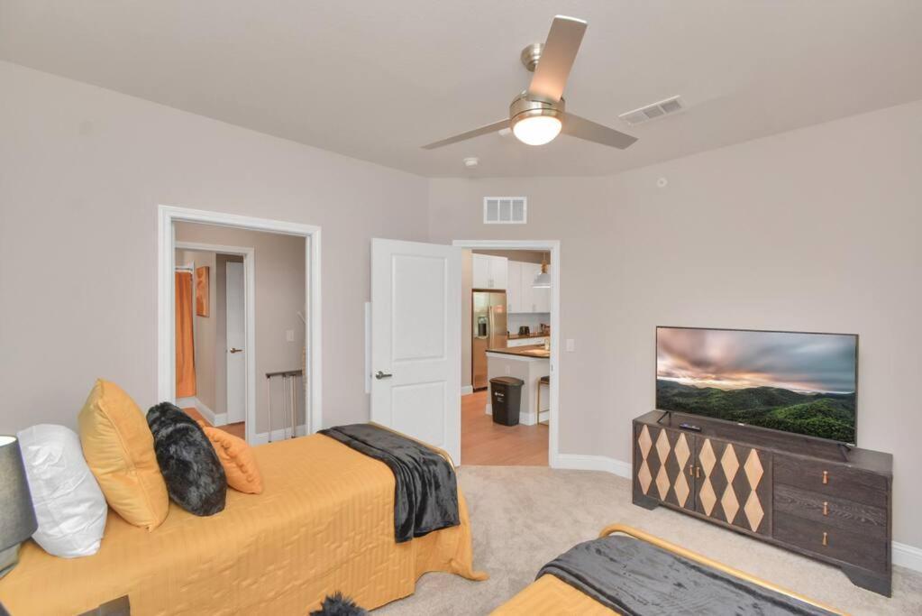 The Golden Treasure Near Kemah Boardwalk! Apartment Bagian luar foto